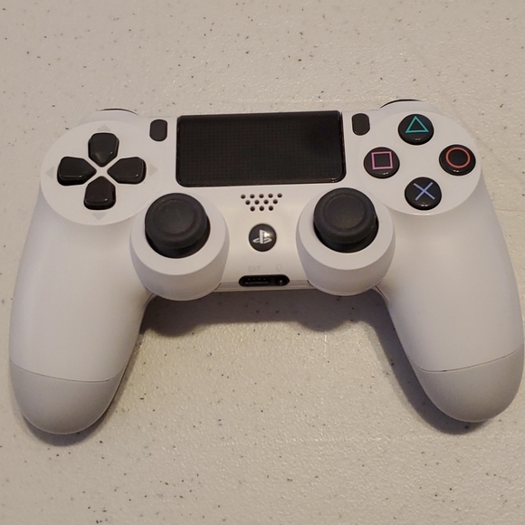 Sony Other - *USED*PS4 Controller *Glacier White*